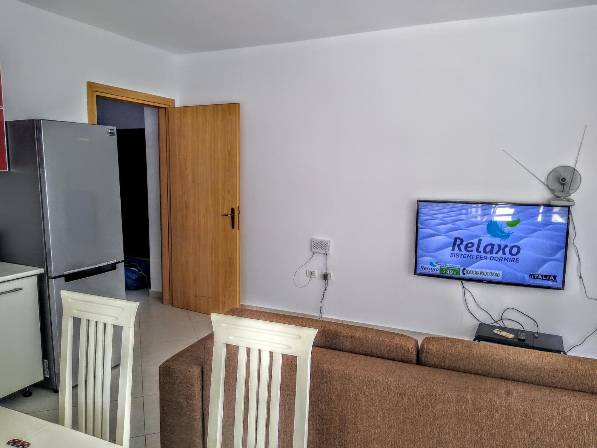 Rass' Apartment Vlorë Habitación foto